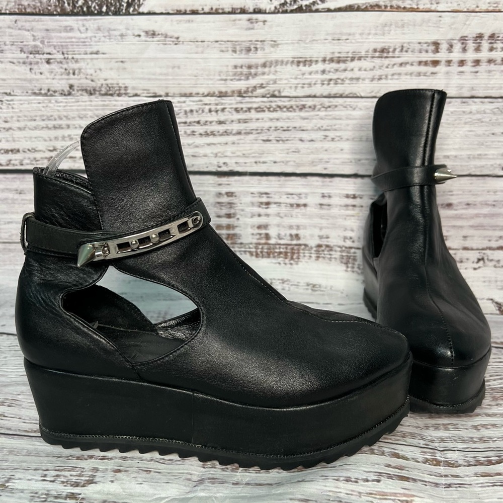 Unif Womens 5 Black Platform Studded Spike Shoes Cut Out  100% Leather Goth Punk